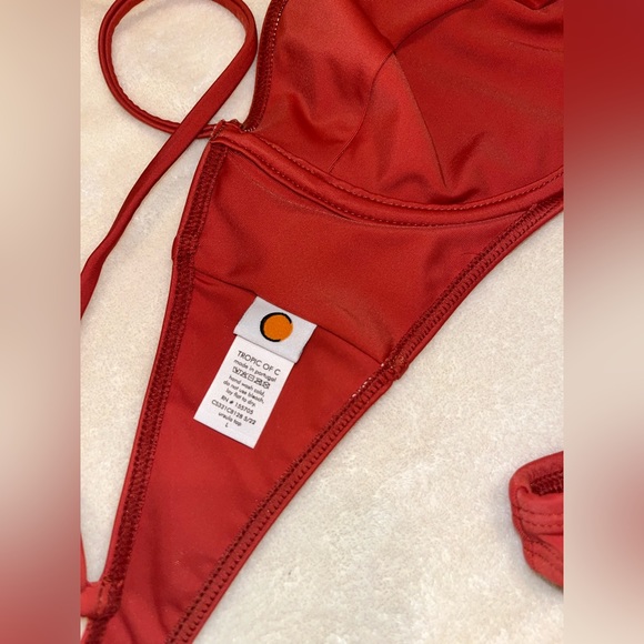 Tropic of C Ursula Bikini - Picture 5 of 8